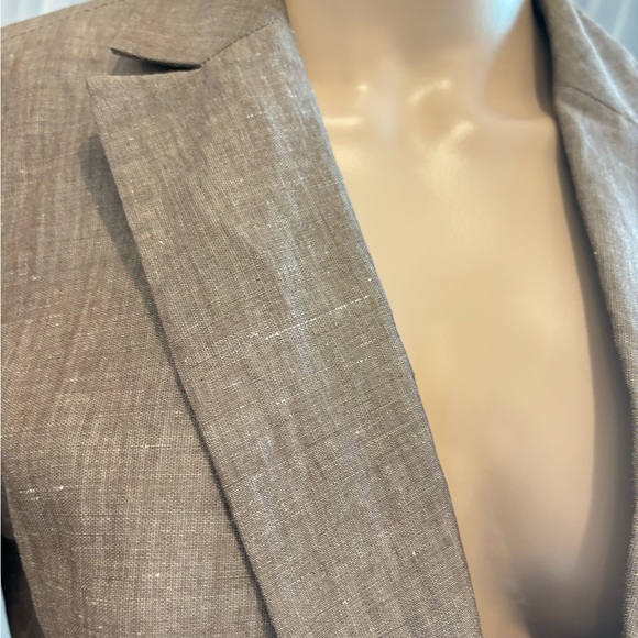 Loft - Picture 2 of 9